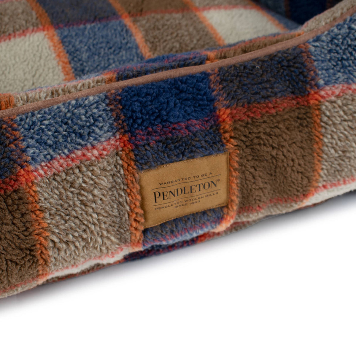 Pendleton Mountain Plaid Berber Kuddler Dog Bed